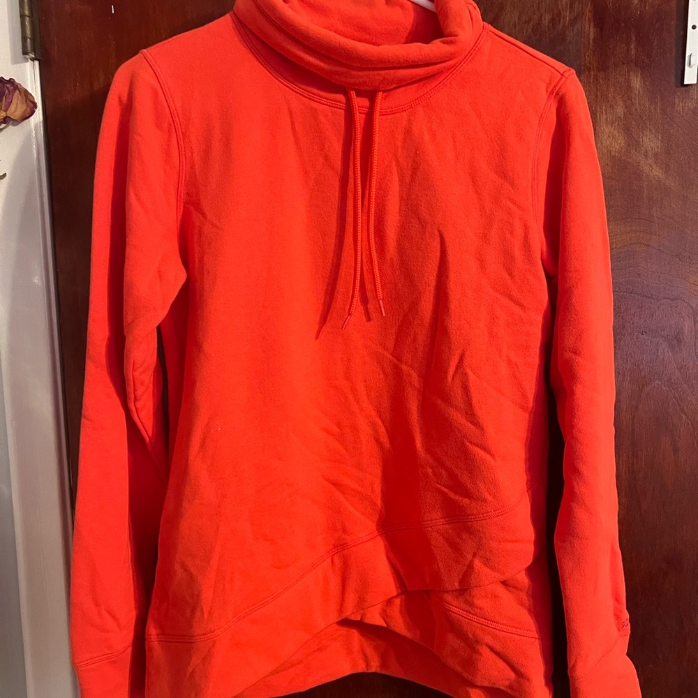 DSG cross over sweater